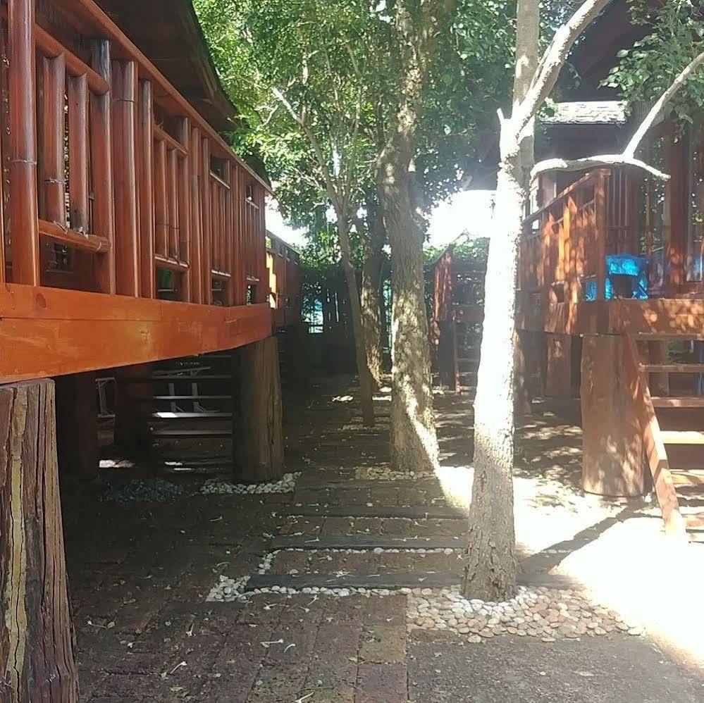 Wood House Pattaya Hotel Kültér fotó